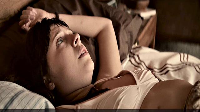 Бел Поули трахается ярко и стонет от кайфа