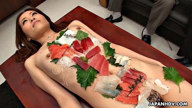 Petite babe is a great motivator for guys