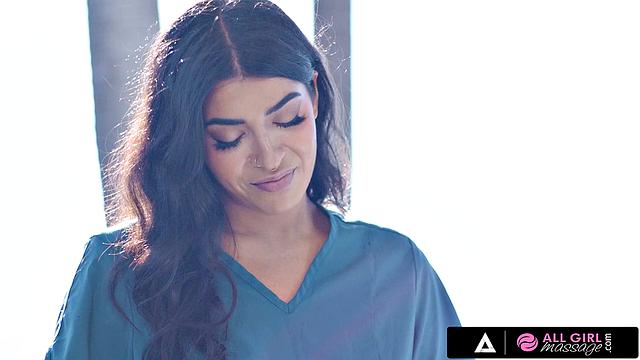 ALL GIRL MASSAGE - Gorgeous Vanna Gets Hot Massage In A Resort By Hot Masseuse Jasmine Sherni