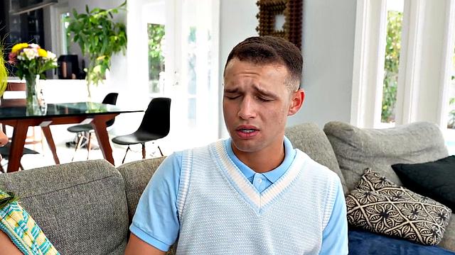 Curvy babe riding and pleasing lovers cock in hot affair