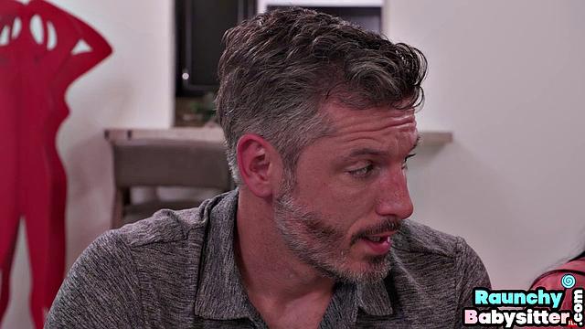 Cockhungry babes smashed in 3some