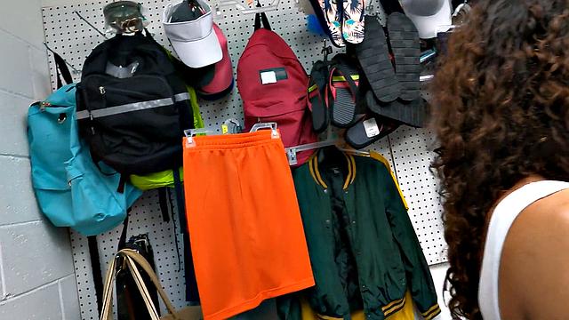 Case No. 8002958 - Wedding Gift