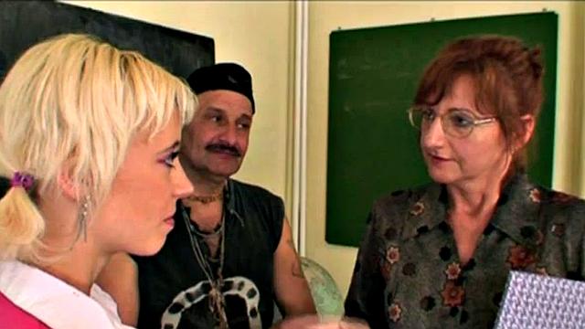 Schoolgirl sucks off old man in dirty trio