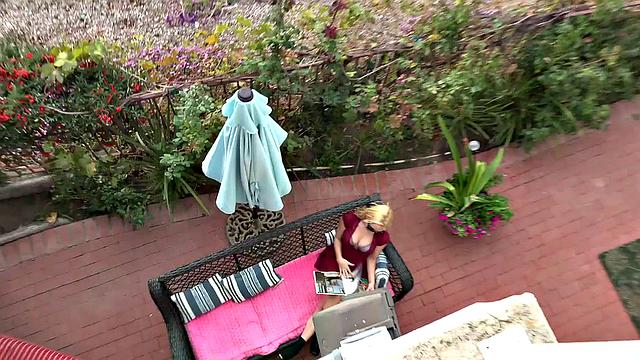 Hot Wife Aaliyah Love Gets More