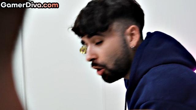 Ginger gaming babe doggystyled by BF