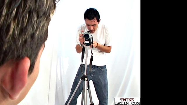 Slender Latin photographer analfucked after rimjob