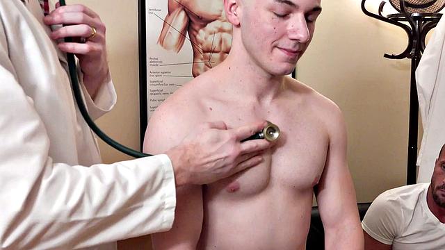 Stepson barebacked in 3some by stepdaddy and physician