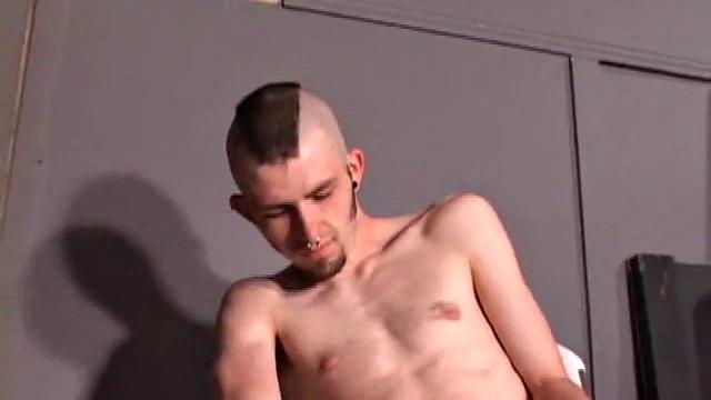 Nick Stevens Flogging His Meat