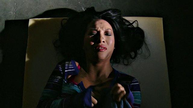 Vente, Qudate un Rato