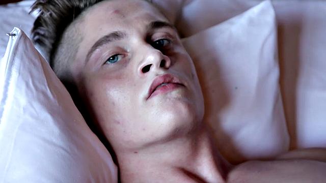 Smooth stud masturbates on bed for sperm shot solo