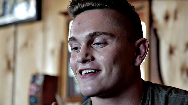 Smooth stud masturbates on bed for sperm shot solo