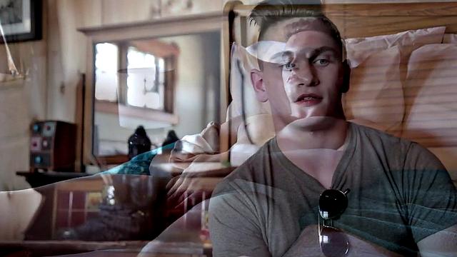 Smooth stud masturbates on bed for sperm shot solo