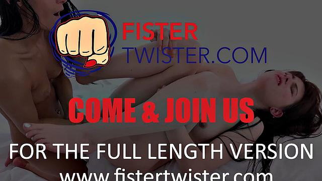 Fistertwister - Luna Rival and Lexi Dona - Fisting