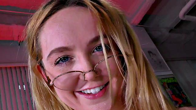 Handjob babe grinding on pov dick after wanking