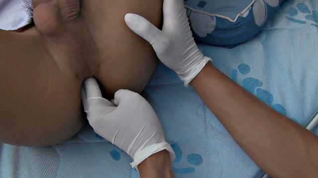 Rimjob during first aid course with asian twunk