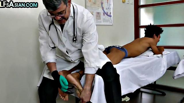 Gay doctor bareback fucks Asian after anal check