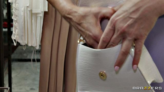 I Want To Fuck The Manager