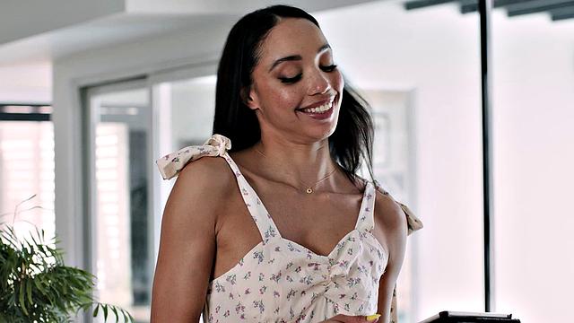 LEZ BE BAD - Realtor Olive Glass has KINKY SEX with Petite Alexis Tae to Secure Herself a Sale