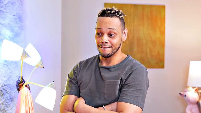 Cute Asian Luna Mills adores big black cock