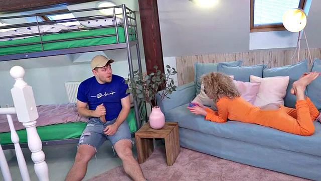 Petite nerdy bae rammed by roommate after blowjob