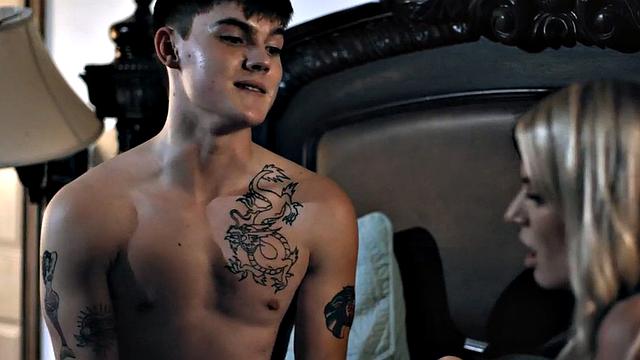 MILF sucks fresh white dick before fucking in hairy pussy