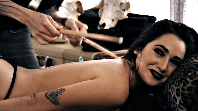 A Happy Ending Isn't Enough! Alt Baddie Karlee Grey Rides Masseur's Big Cock To Relax!