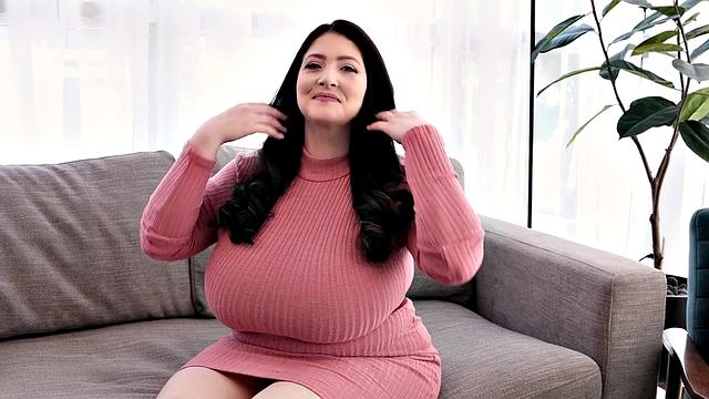 Demora Avarice: Greedy For Her Breasts