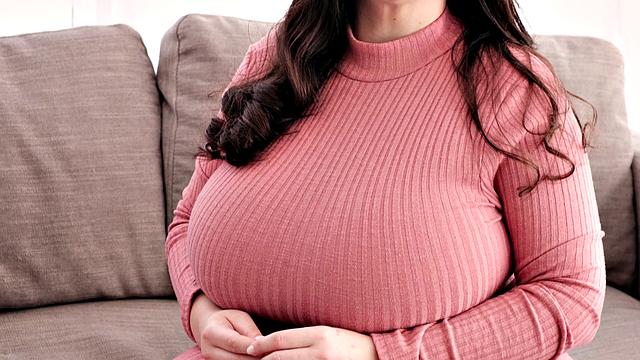 Demora Avarice: Greedy For Her Breasts