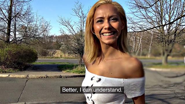 Cock makes blonde wet in forest fuck