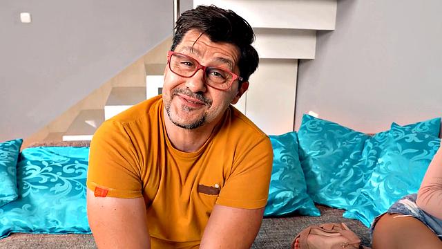 HUNT4K. Man's dream about sneaking into friend's wife happens